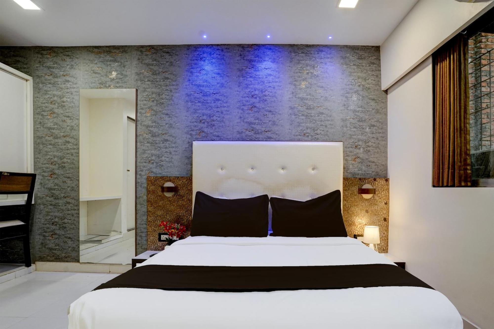 Hotel O Golden Star Mumbai Luaran gambar