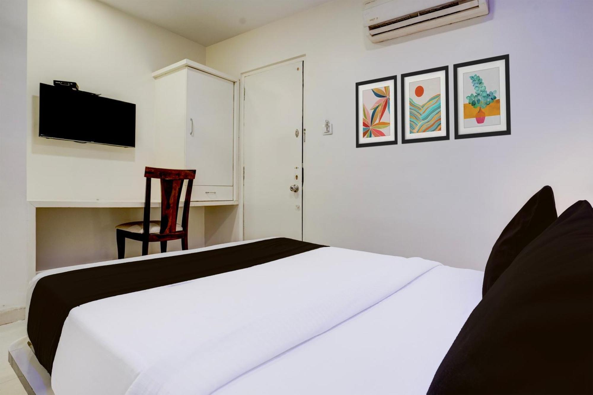Hotel O Golden Star Mumbai Luaran gambar