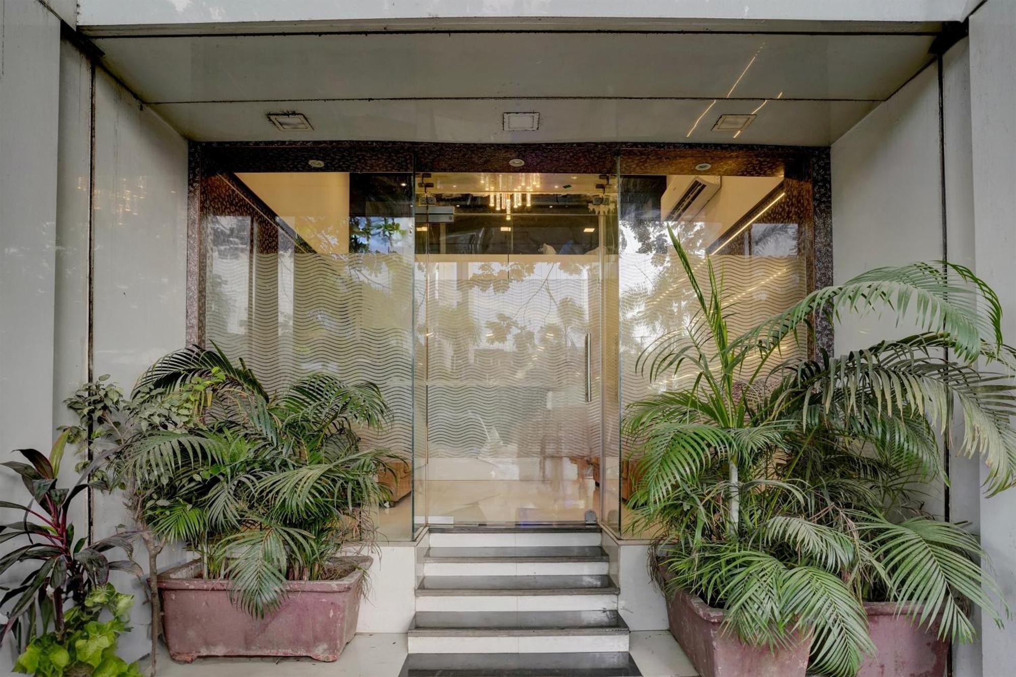 Hotel O Golden Star Mumbai Luaran gambar